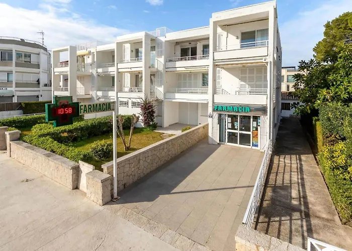 Sivella 포엔샤 항구